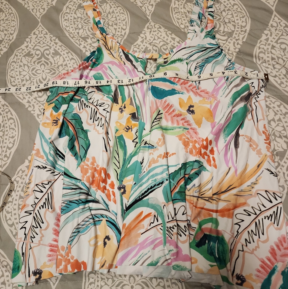 Underwire Bathing Suit Top. Birdsong size 22 g/h. Never Worn. NWOT. Longer